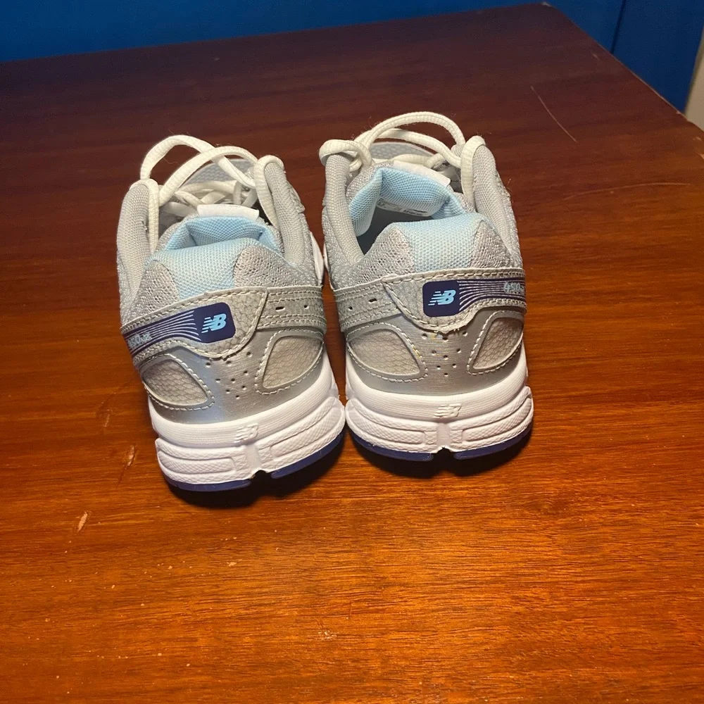 450v2 New Balance - Picture 2 of 4